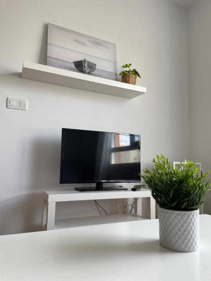 Apartamento Y Piso Frente Al Mar Con Vistas En Garrucha Εξωτερικό φωτογραφία