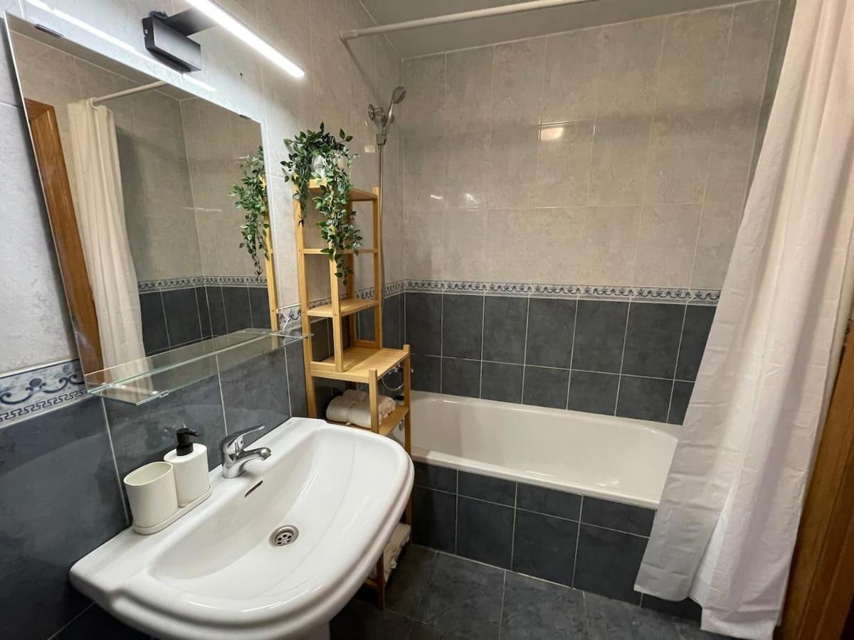 Apartamento Y Piso Frente Al Mar Con Vistas En Garrucha Εξωτερικό φωτογραφία